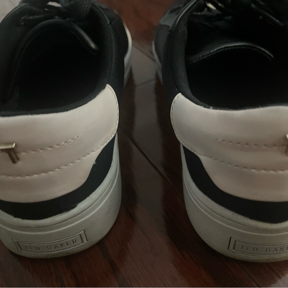 Ted Baker Black Sneakers with Floral Design - Picture 5 of 5